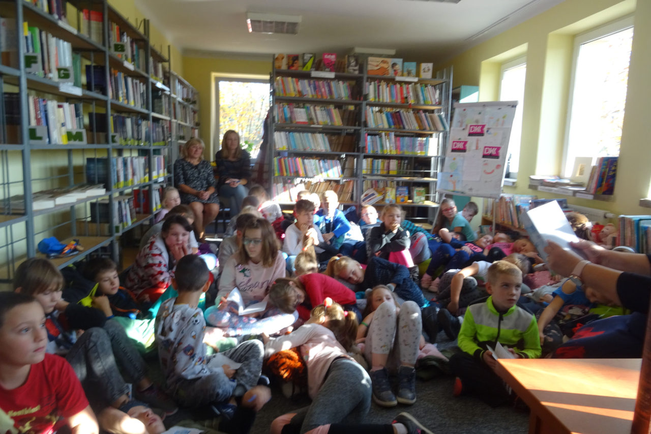 Ilustracja do artykułu Jesienne spotkania z dziećmi w bibliotekach powiatu białostockiego