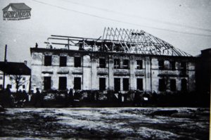 Ruiny Loży Masońskiej, przyszła siedziba KP, 1948 r.